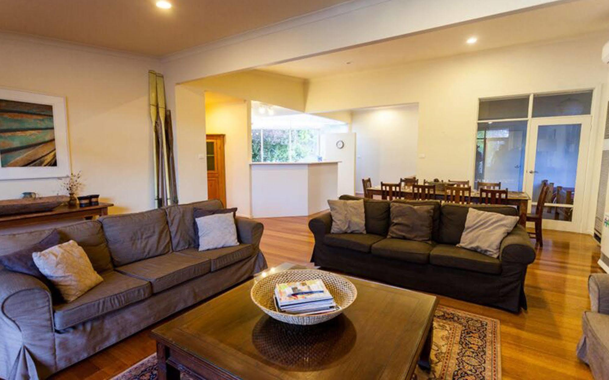 Point Lonsdale Holiday Apartments (Adults Only) Квінскліфф Екстер'єр фото